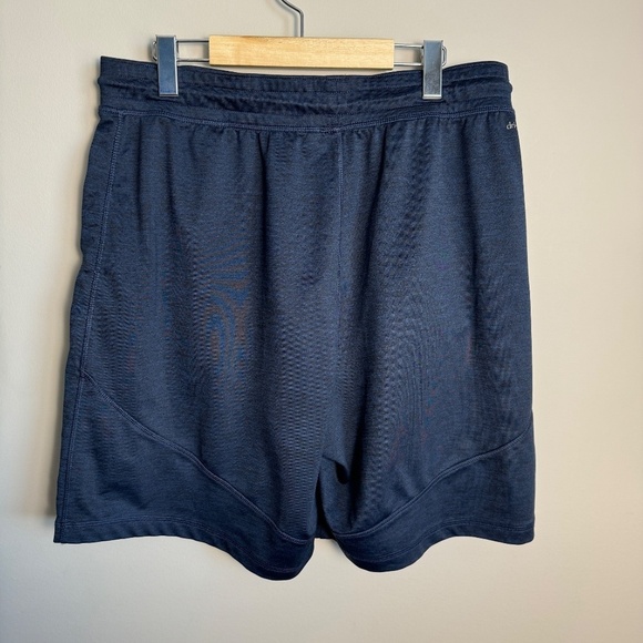 Russell Men's Blue/Black Elastic Waist Athletic Shorts Size Large Training Gym‎ - Picture 5 of 13